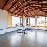 Primestay Penthouse ティラナ
