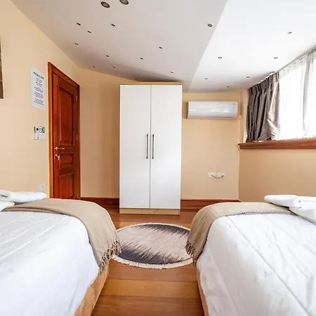 Primestay Penthouse * Τίρανα