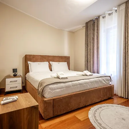 Primestay Penthouse Apartmán *