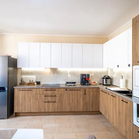 Primestay Penthouse *