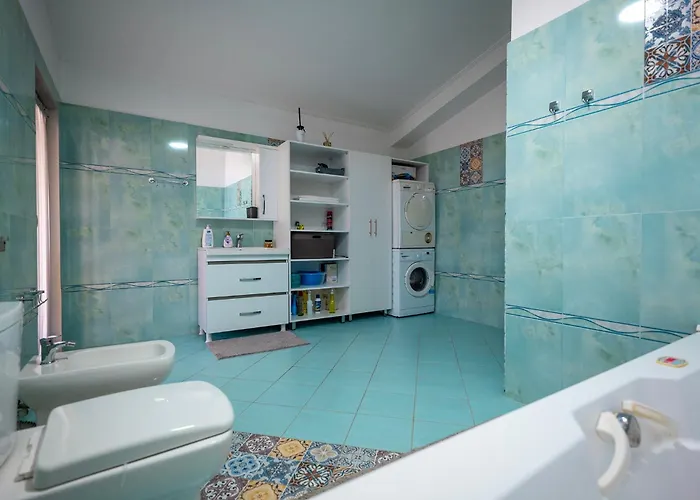 Primestay Penthouse Apartment