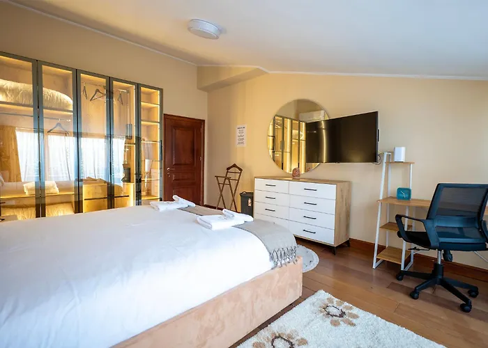 Primestay Penthouse Apartment Tirana